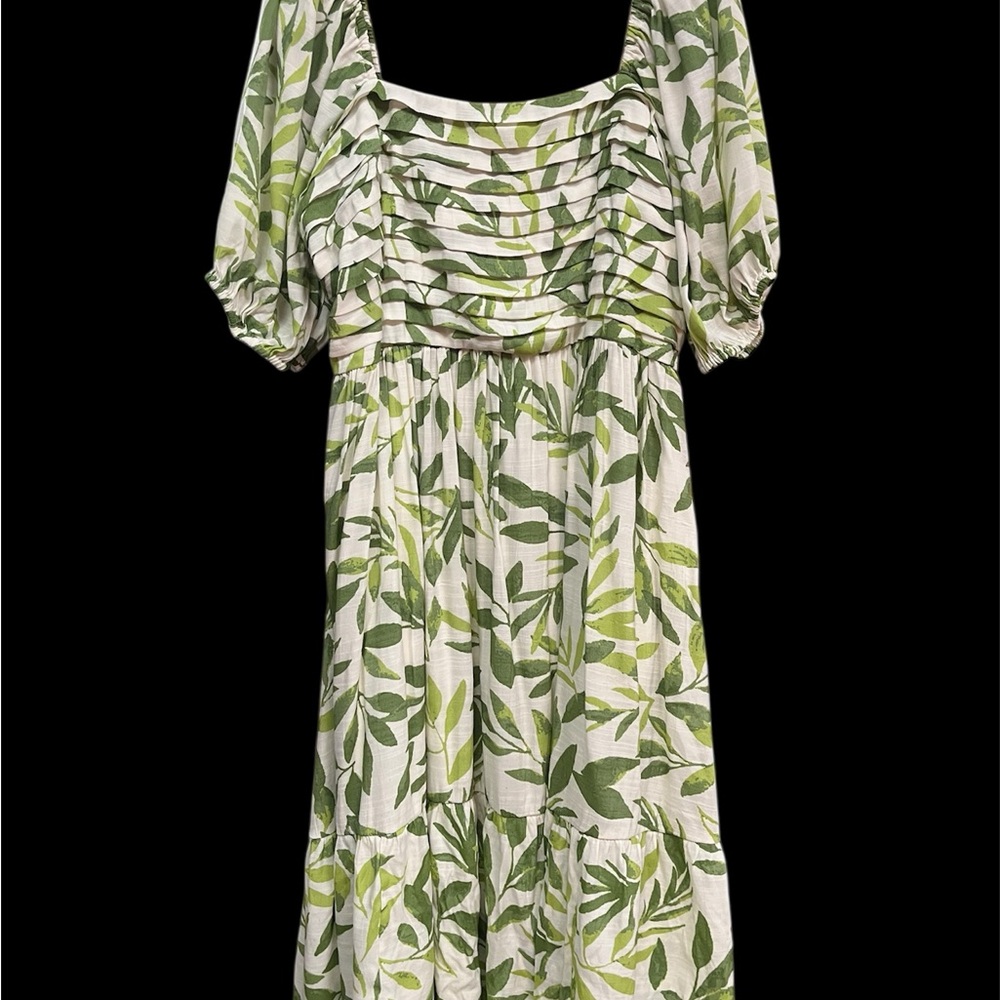 Women’s Maxi dress white and green tropical leaf print LC Lauren Conrad Size XL